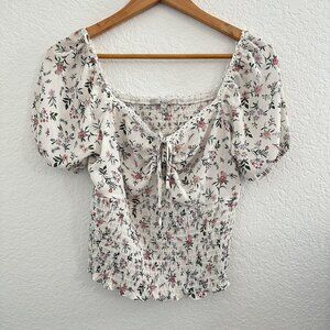 Papaya Blouse Womens M White Ditsy Floral‎ Smocked Puff Sleeve Milkmaid Babydoll